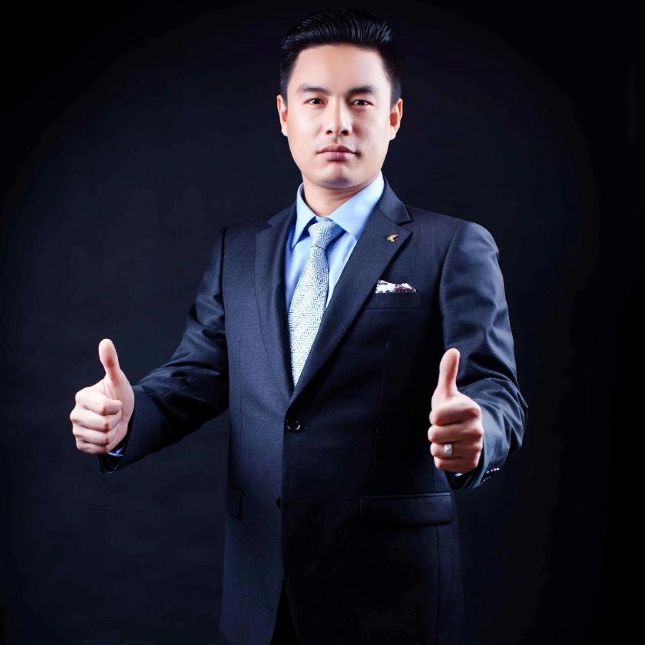 陳新 宏宇門窗總經(jīng)理丨企業(yè)家專訪：心有多大，舞臺就有多大